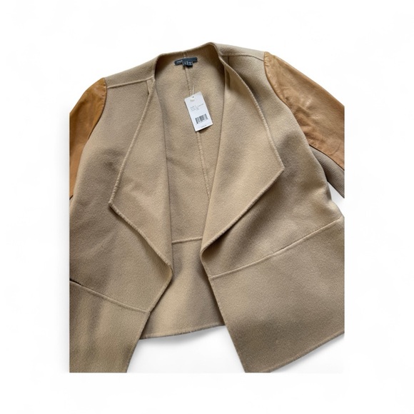 NWT Vince Cream and Tan Women's Blazer - Picture 4 of 5